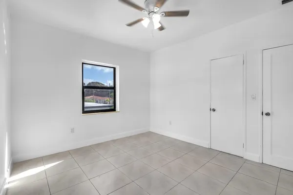 $2,595 | 130 Southwest 31st Court, Unit 3, Miami, FL 33135