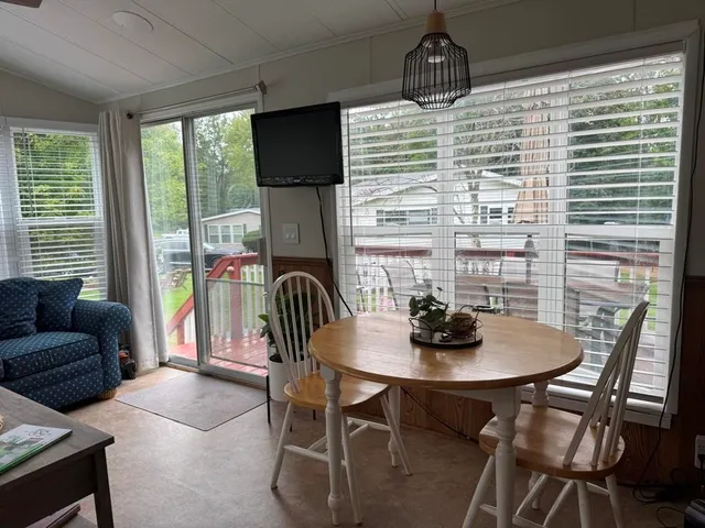 $144,900 | 413 Skyline Drive, Edgerton, WI 53534