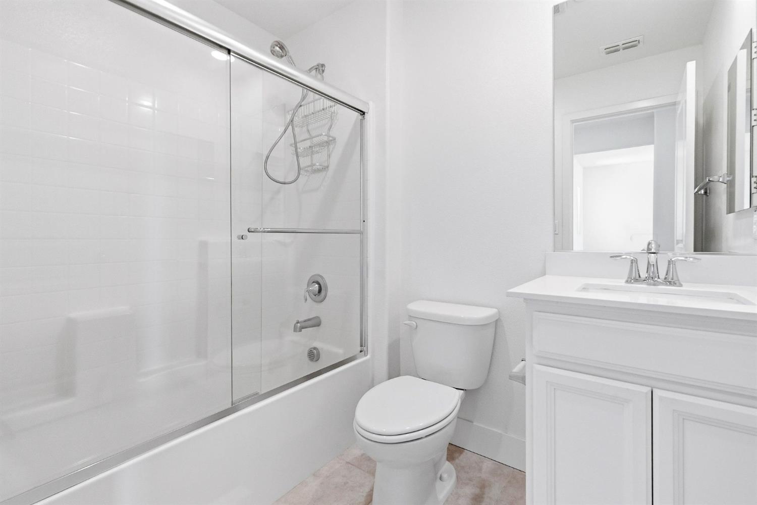 2564 Prosper Road Sacramento, CA 95834 - Photo 32 of 46 3rd Level FULL Bath