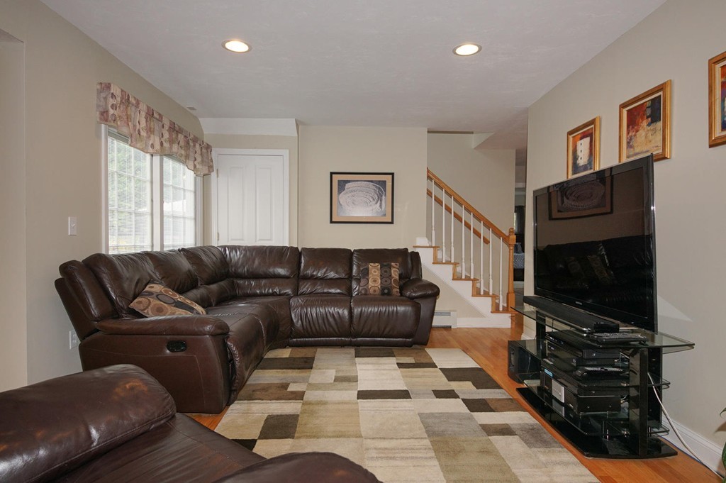 64 Albright Road Sterling, MA 01564 - Photo 5 of 23 Gallery Image 5