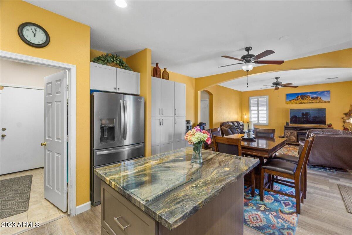 44228 Roth Road Maricopa, AZ 85138 - Photo 15 of 41 15-Kitchen