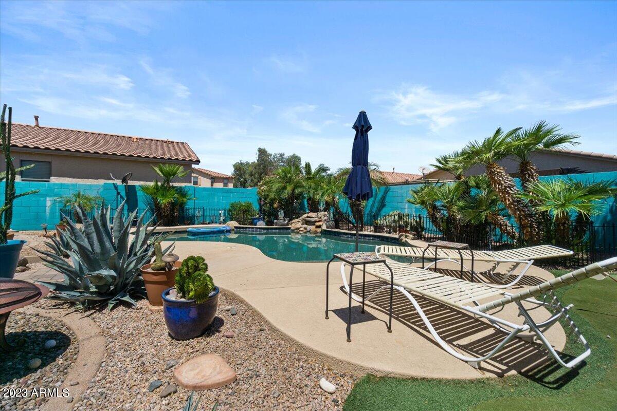 44228 Roth Road Maricopa, AZ 85138 - Photo 41 of 41 41-Back of Home