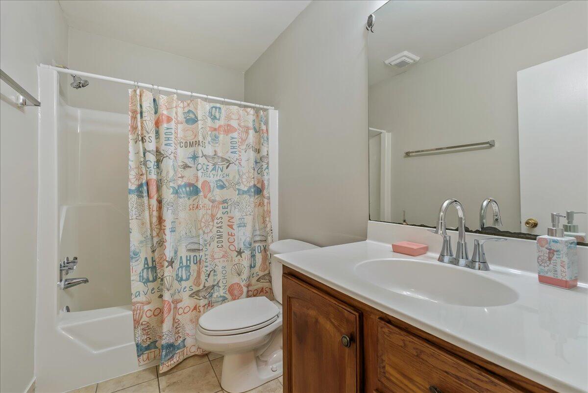 1402 Camp Road, Unit 3A Charleston, SC 29412 - Photo 22 of 28 Guess Bath