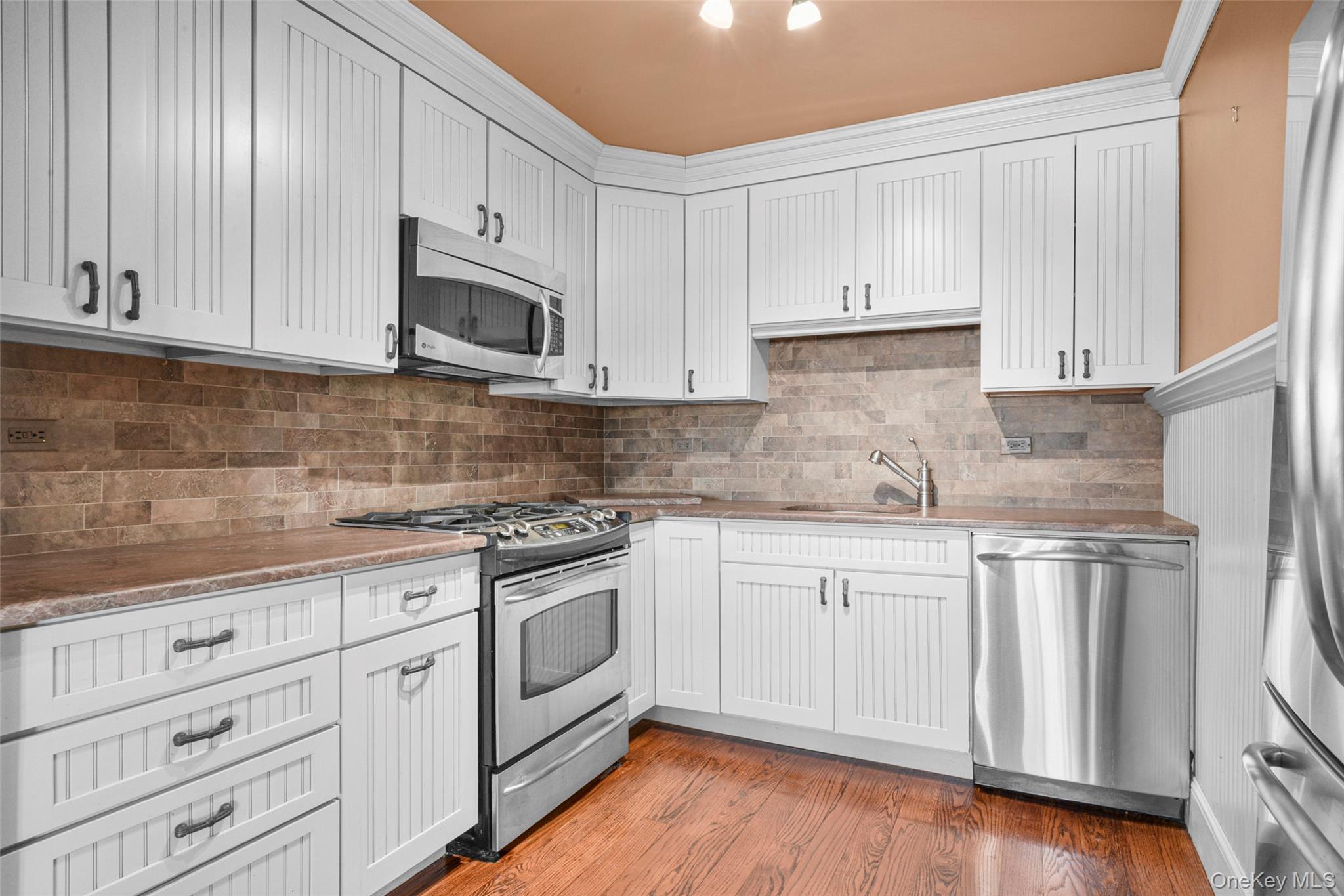 701 Pelham Road, Unit 5M New Rochelle, NY 10805 - Photo 7 of 19