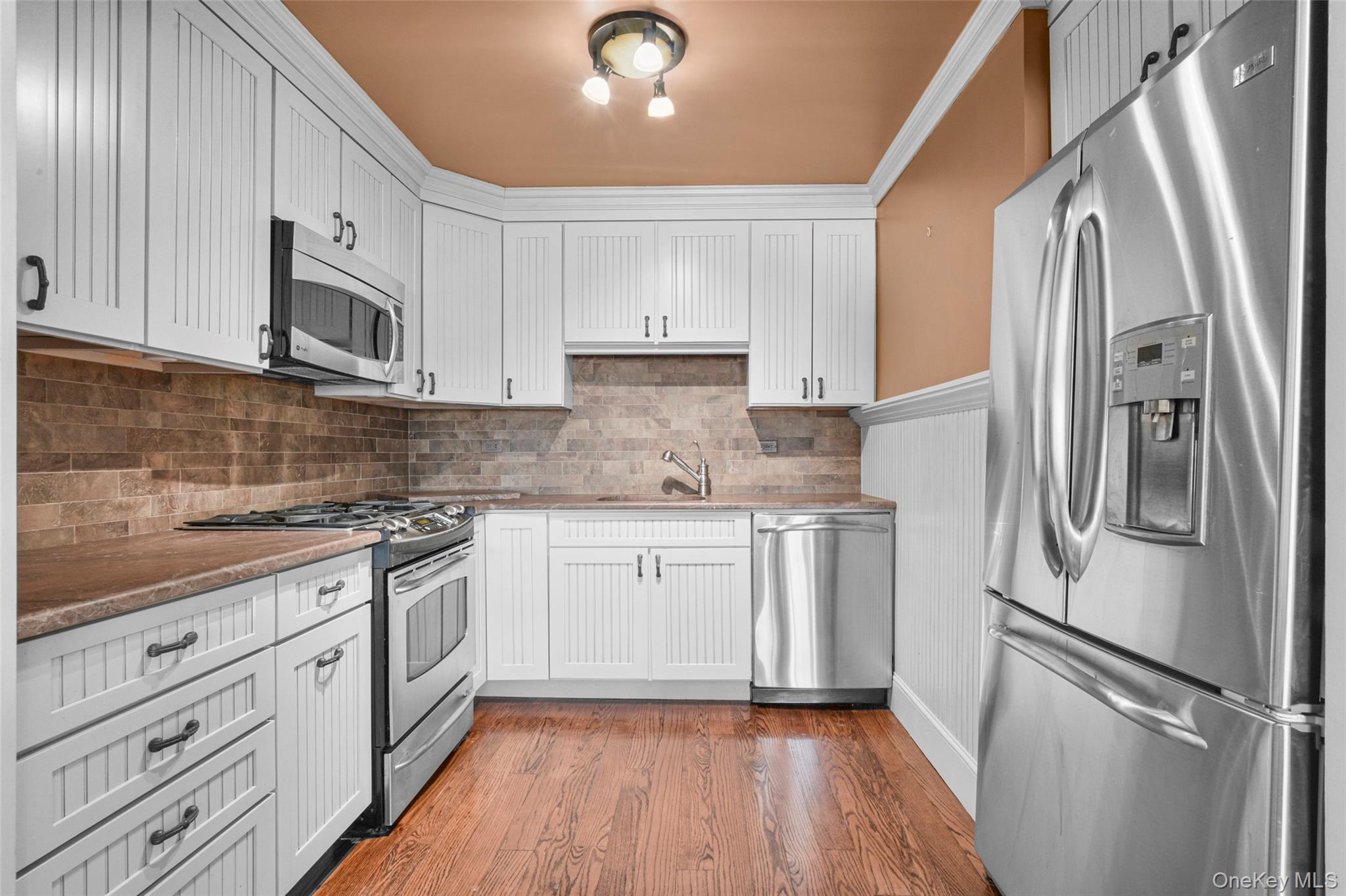 701 Pelham Road, Unit 5M New Rochelle, NY 10805 - Photo 10 of 24