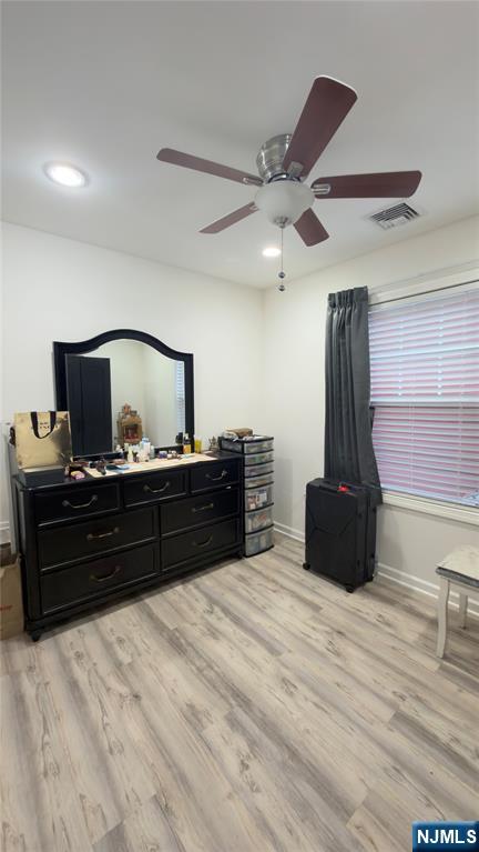 246 Harding Avenue Clifton, NJ 07011 - Photo 13 of 28 a room with a bed and a television