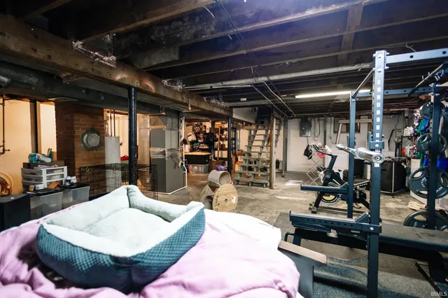 $229,900 | 1015 North Alvord Boulevard, Evansville, IN 47711