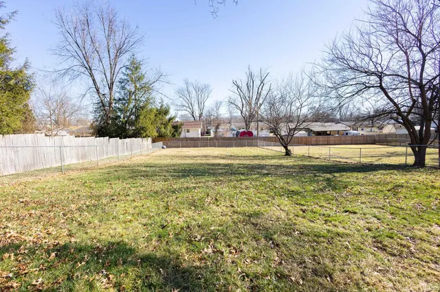 $229,900 | 1015 North Alvord Boulevard, Evansville, IN 47711