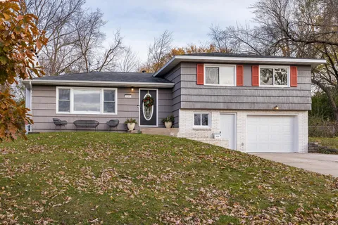 $390,000 | 11300 Friar Lane, Minnetonka, MN 55305