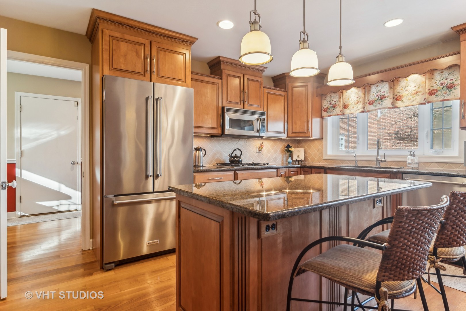 245 Cold Spring Road Barrington, IL 60010 - Photo 7 of 50