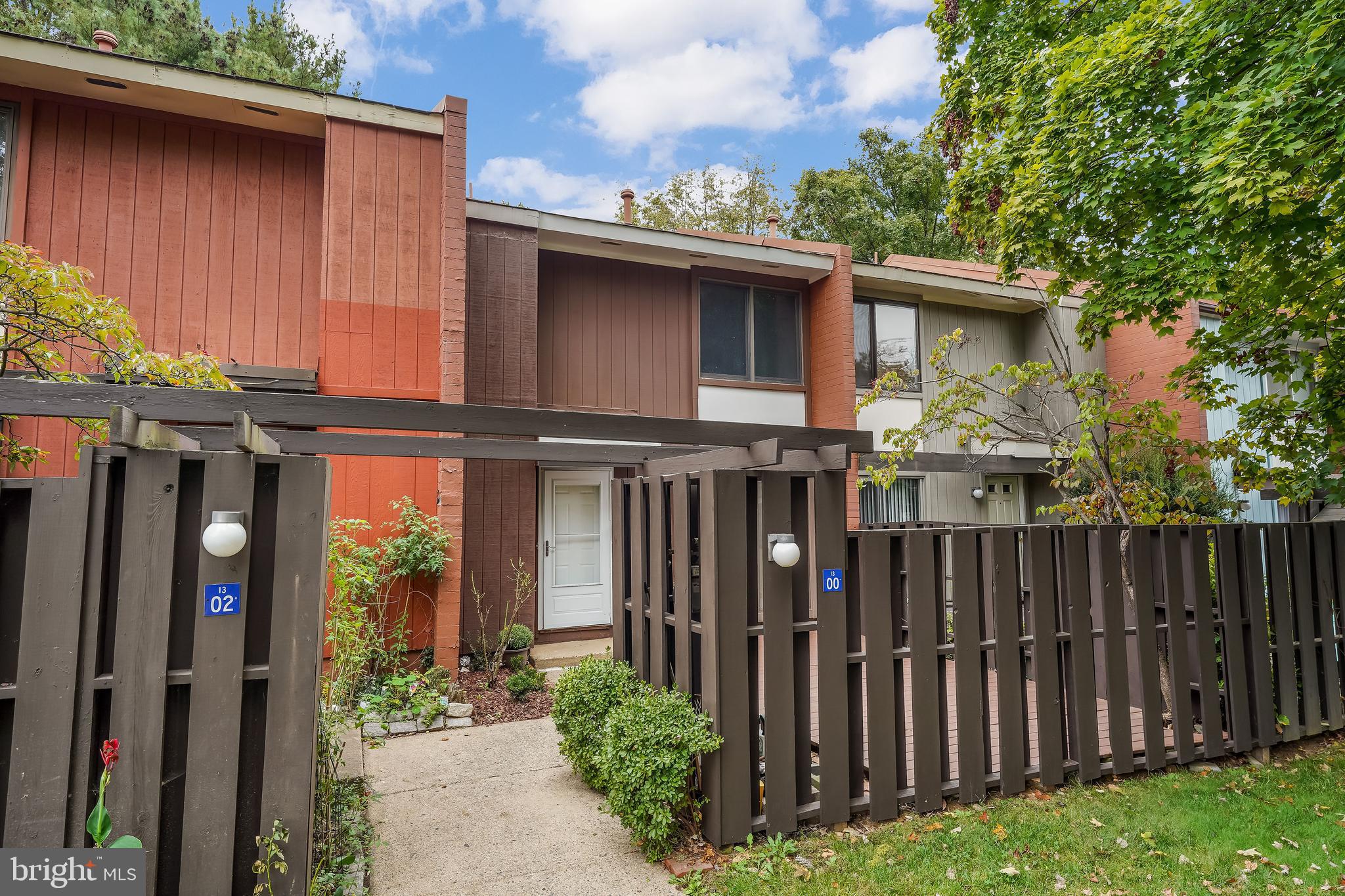 1300 Northgate Square Reston, VA 20190 - Photo 3 of 46 Gallery Image 3