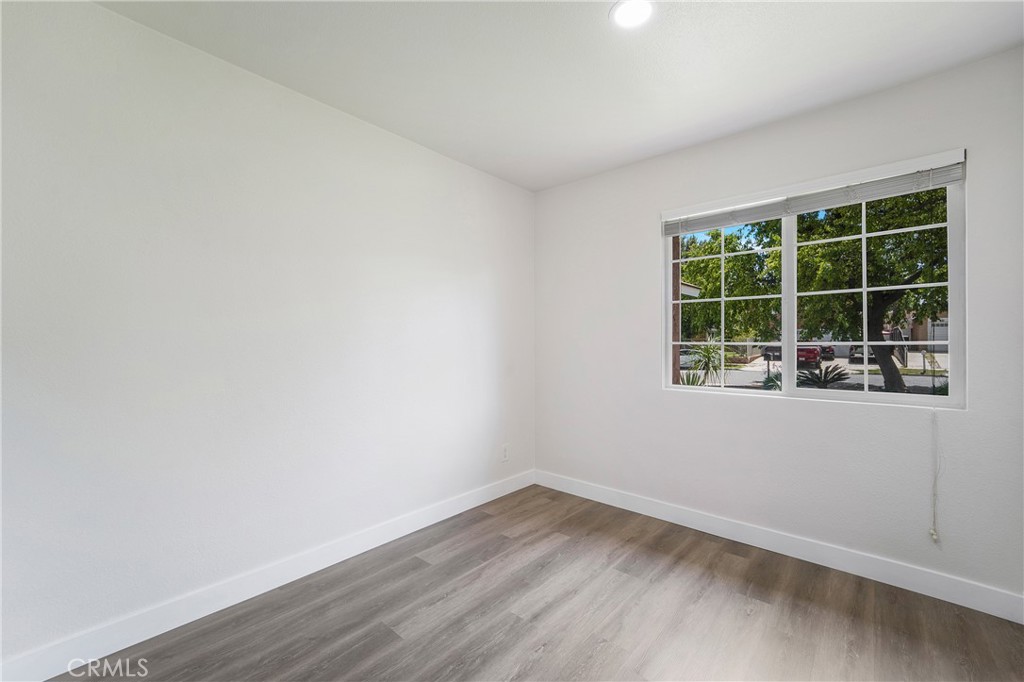 9595 Altadena Drive Riverside, CA 92503 - Photo 15 of 32