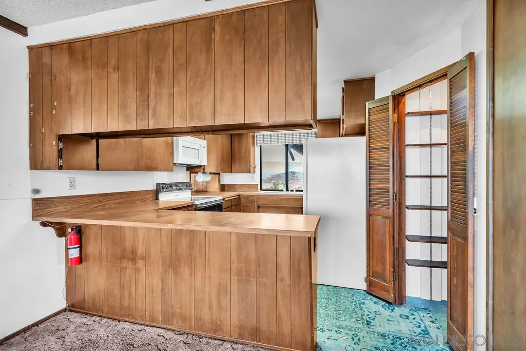 30311 Circle R Lane Valley Center, CA 92082 - Photo 25 of 43