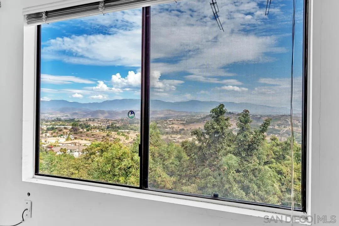 30311 Circle R Lane Valley Center, CA 92082 - Photo 34 of 43