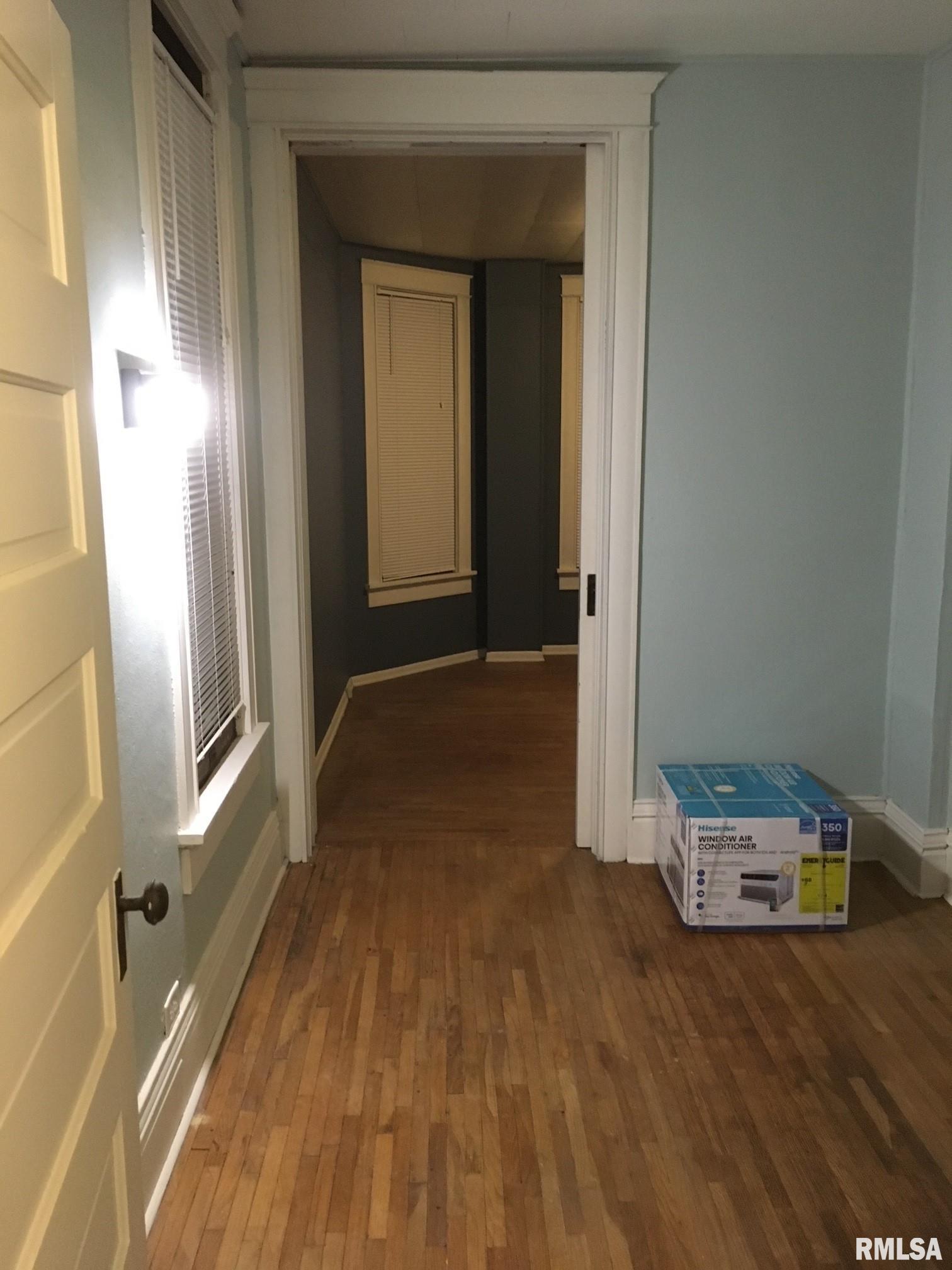 631 North Johnson Street Macomb, IL 61455 - Photo 10 of 27