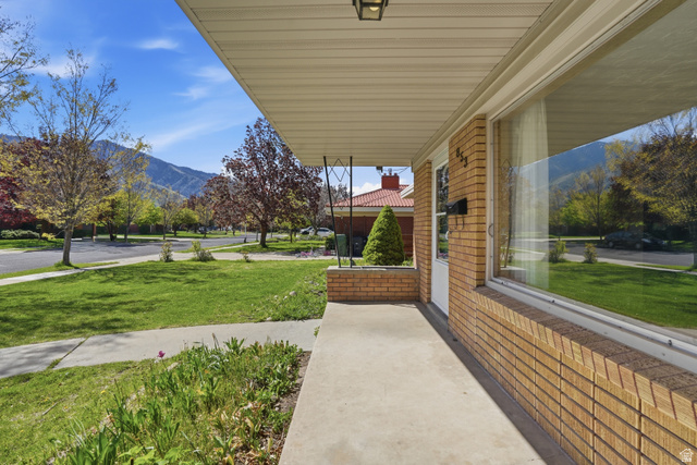 853 North 1400th Street East Logan, UT 84321 - Photo 12 of 48