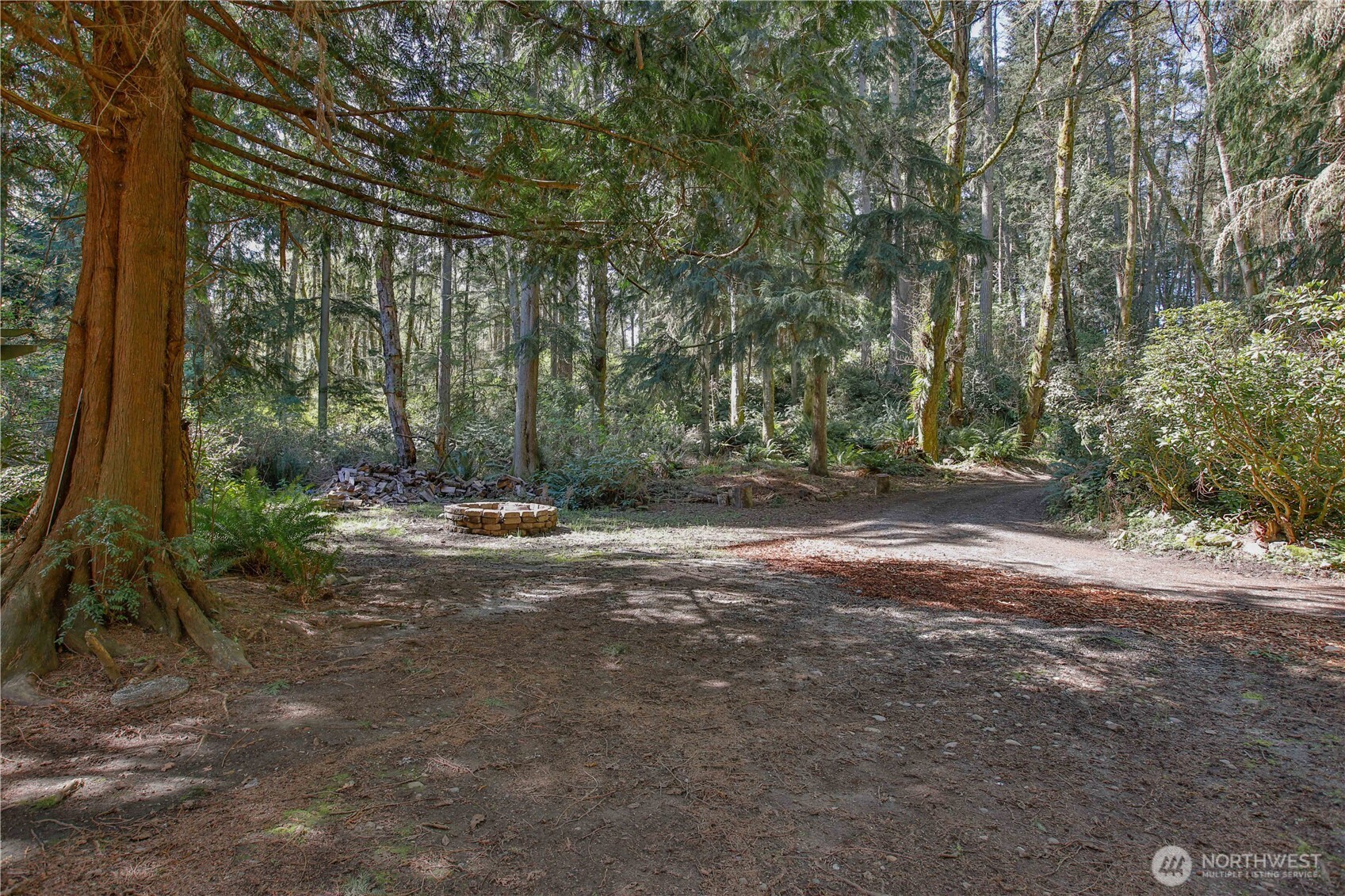 4050 Tree Frog Lane Langley, WA 98260 - Photo 3 of 25