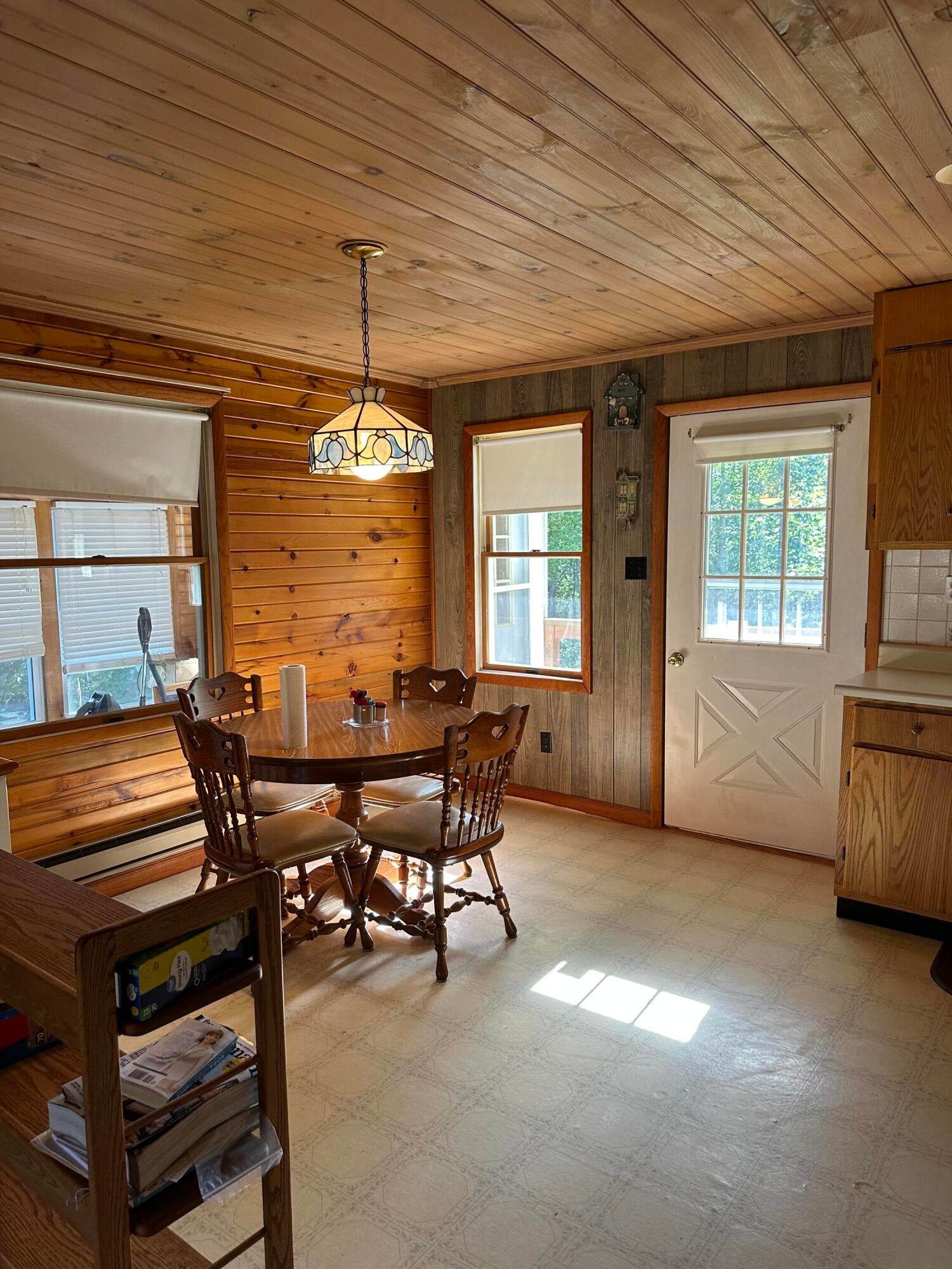 3183 Julia Road Renick, WV 24966 - Photo 10 of 45 Gallery Image 10