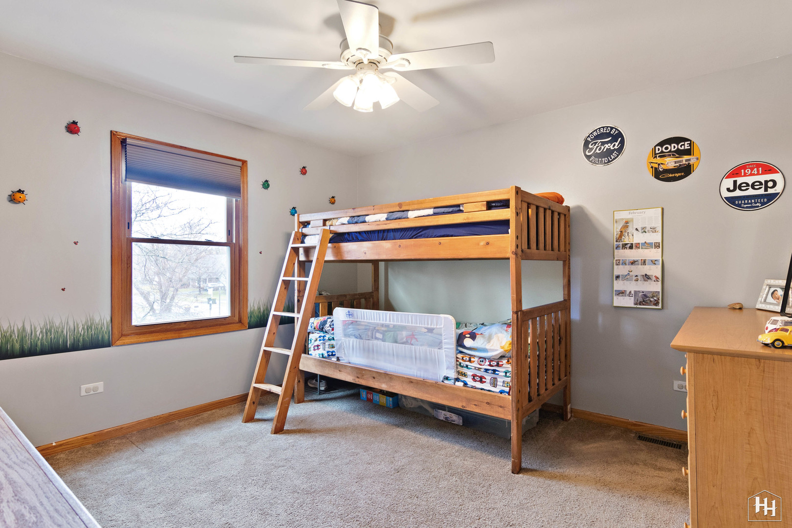 355 Hillhurst Drive Cary, IL 60013 - Photo 12 of 29 a bedroom with a bed and a window