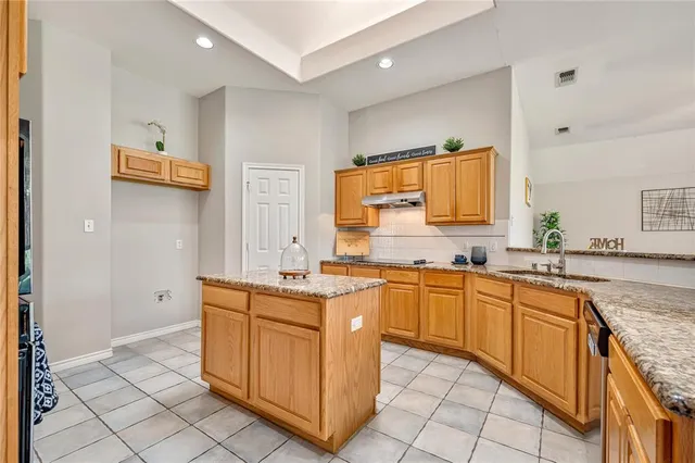 $398,500 | 2103 Nugent Drive, Mansfield, TX 76063