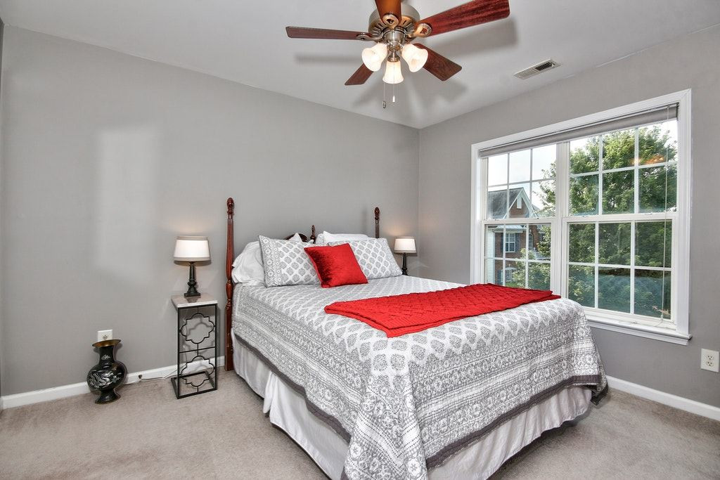 7624 Derek Drive Raleigh, NC 27613 - Photo 20 of 25 This bedroom has direct access into the guest full bathroom. Bedroom