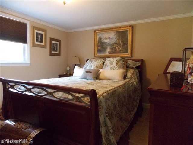 118 Barons Road Clemmons, NC 27012 - Photo 12 of 16 3rd Bedroom.