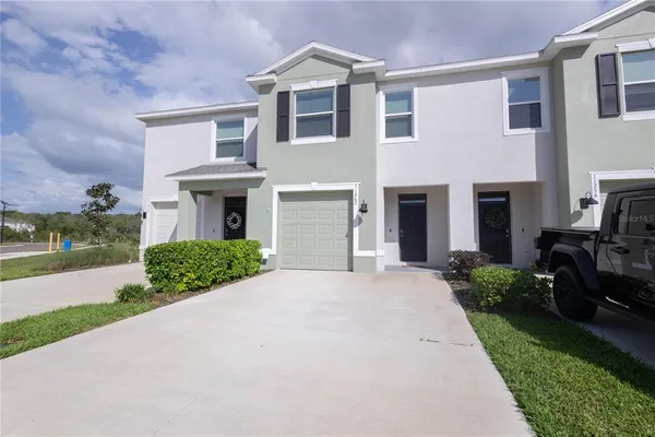 $2,250 | 11262 Crescent Deer Drive, Land O Lakes, FL 34638