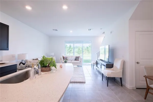 $2,250 | 11262 Crescent Deer Drive, Land O Lakes, FL 34638