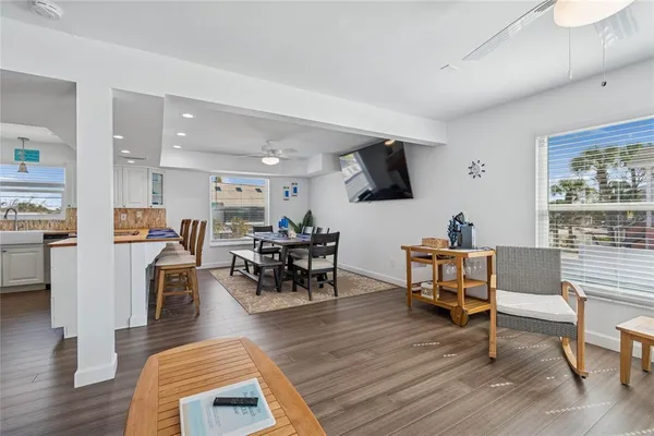 $12,500 | 8432 West Gulf Boulevard, Unit JELLYFISH, Treasure Island, FL 33706