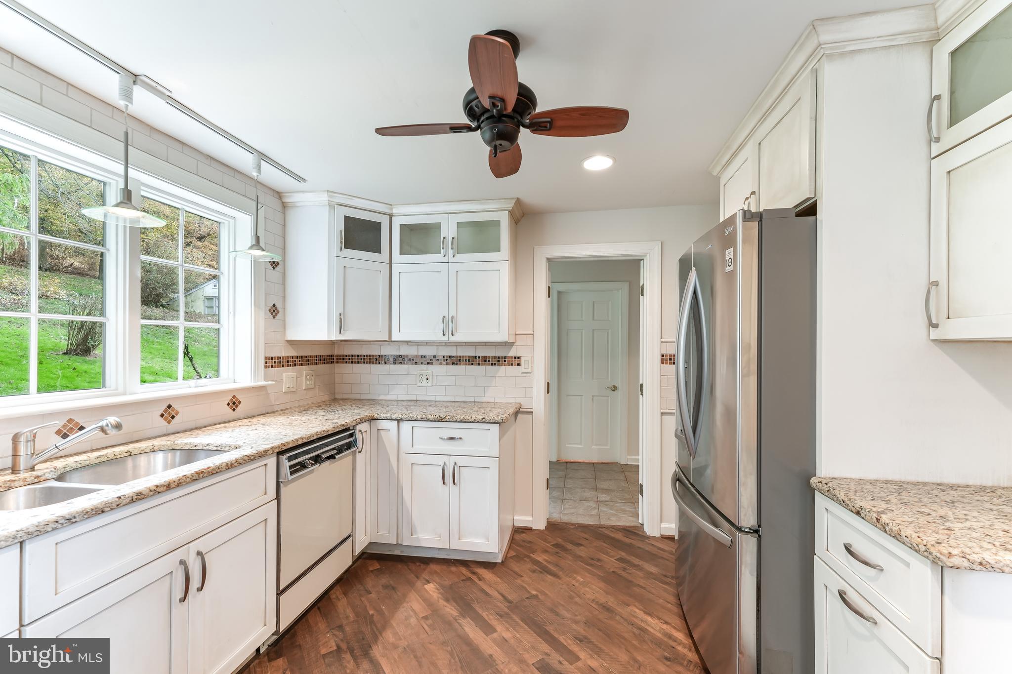 114 Chesterville Road Landenberg, PA 19350 - Photo 12 of 35 Stainless Appliances