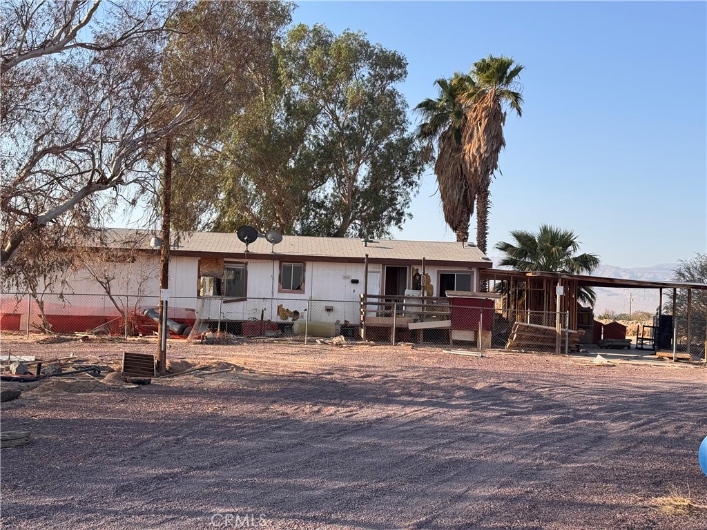 48975 Fairview Road Newberry Springs, CA 92365 - Photo 4 of 21