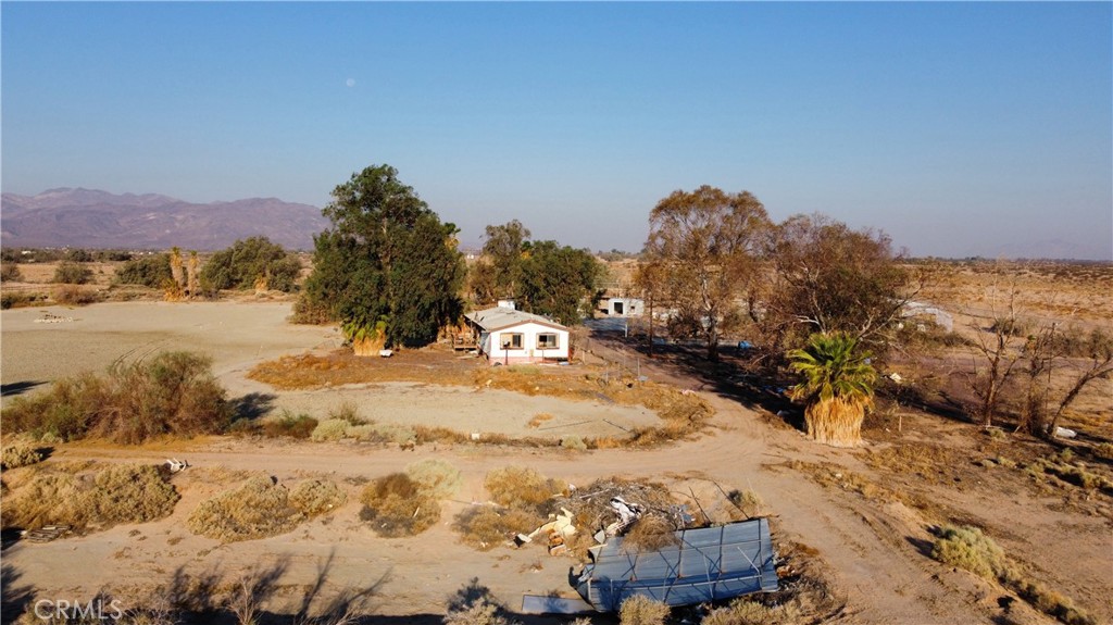 48975 Fairview Road Newberry Springs, CA 92365 - Photo 10 of 21