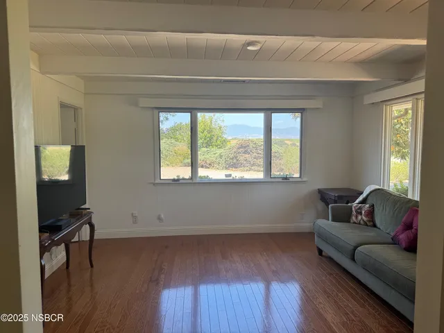 $7,000 | 724 North Refugio Road, Santa Ynez, CA 93460