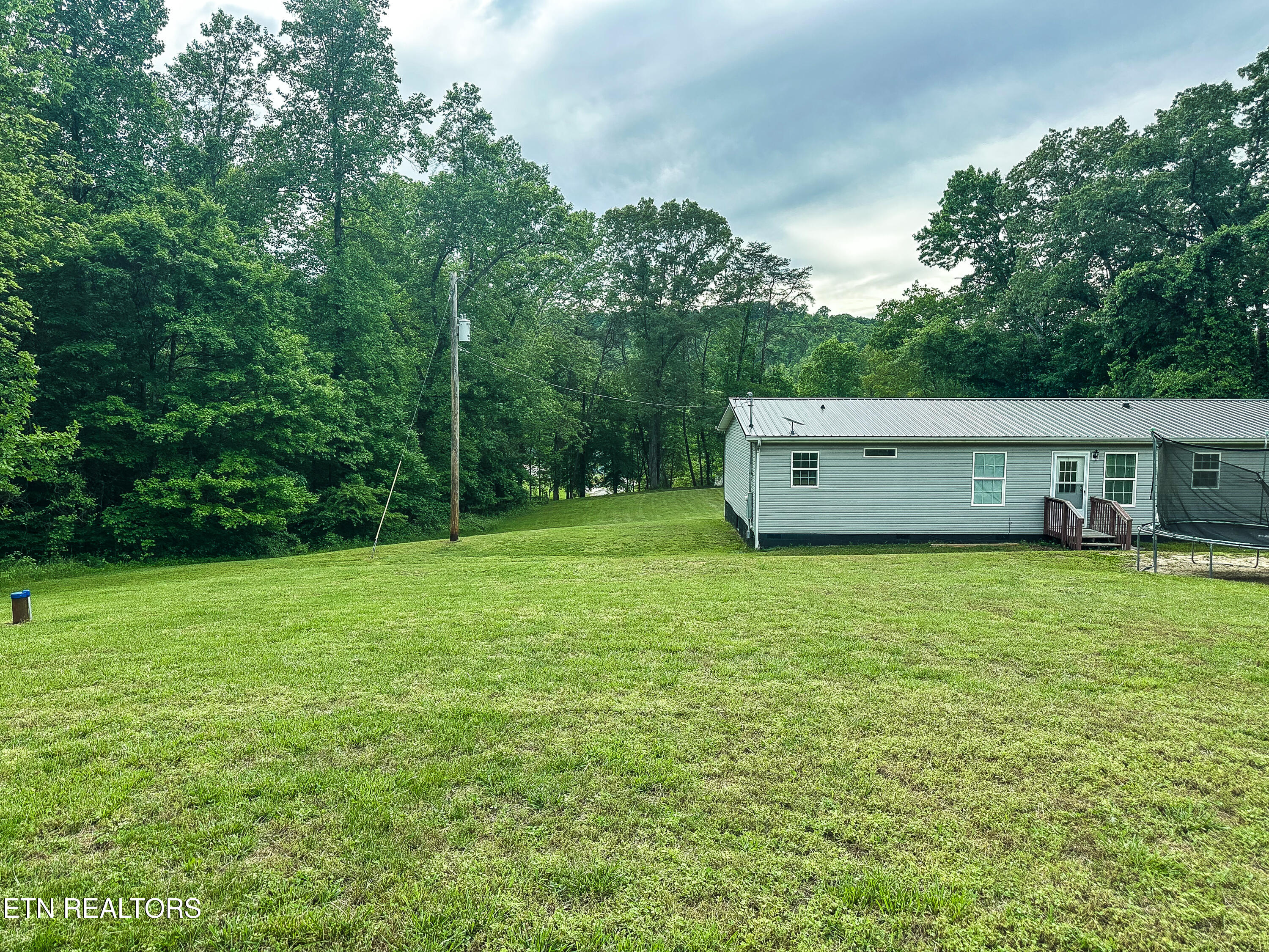 601 Blue Springs Road Speedwell, TN 37870 - Photo 17 of 46 IMG_5596