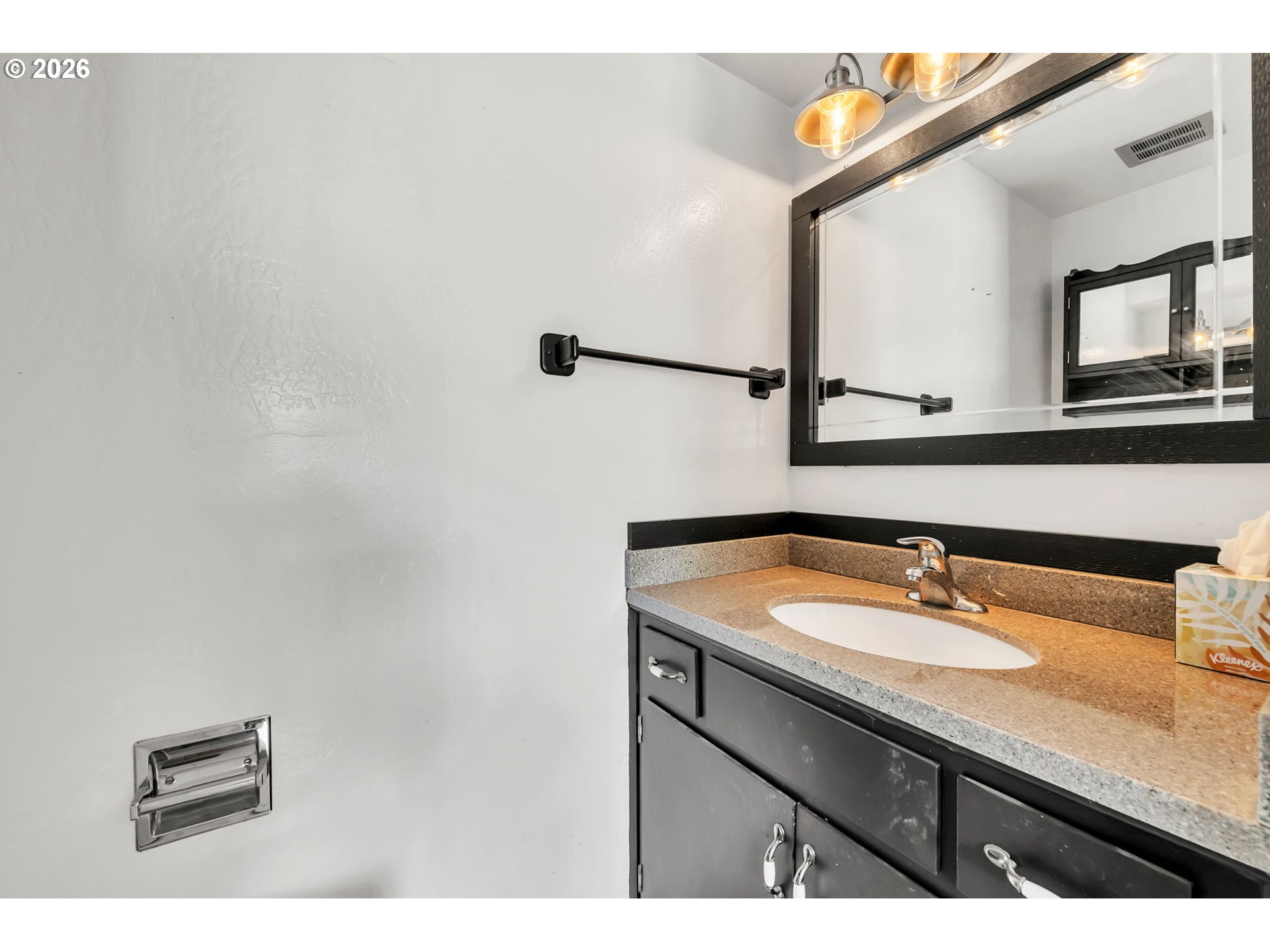 24309 Warthen Road Elmira, OR 97437 - Photo 14 of 45