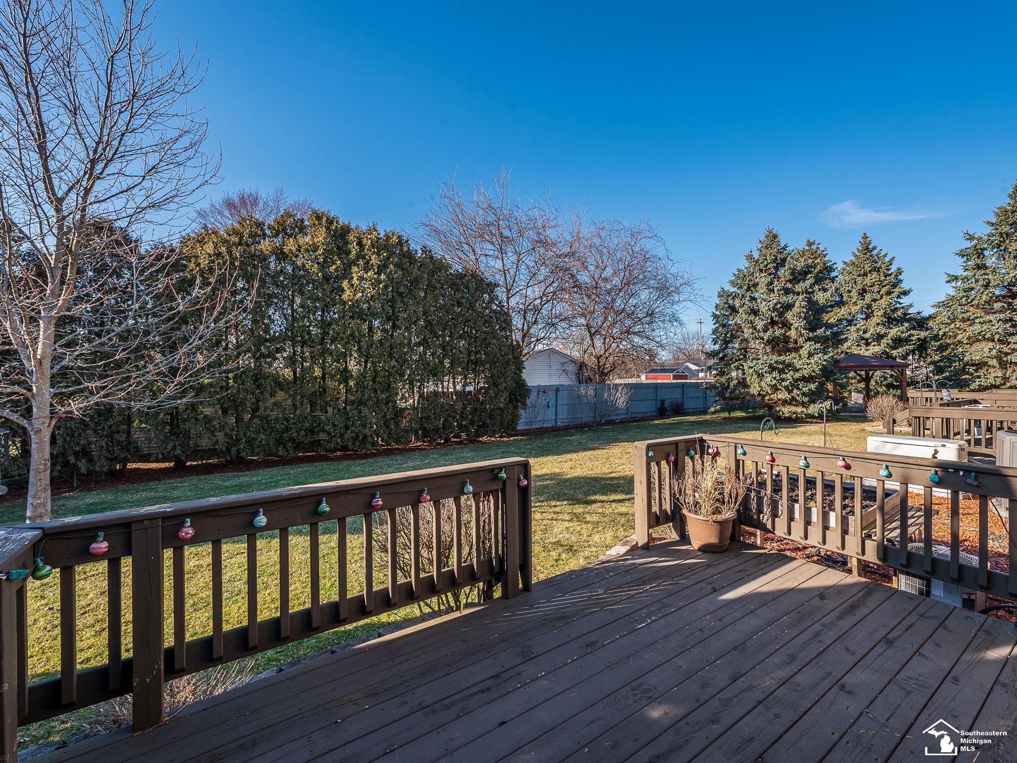 5840 East Dunbar Road, Unit 27 Monroe, MI 48161 - Photo 29 of 33