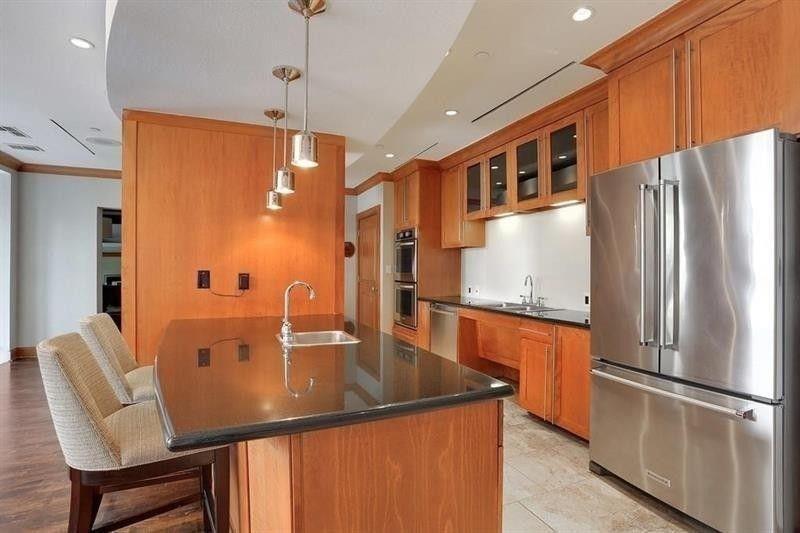 3445 Stratford Road Northeast, Unit 2106 Atlanta, GA 30326 - Photo 28 of 34 Gallery Image 28