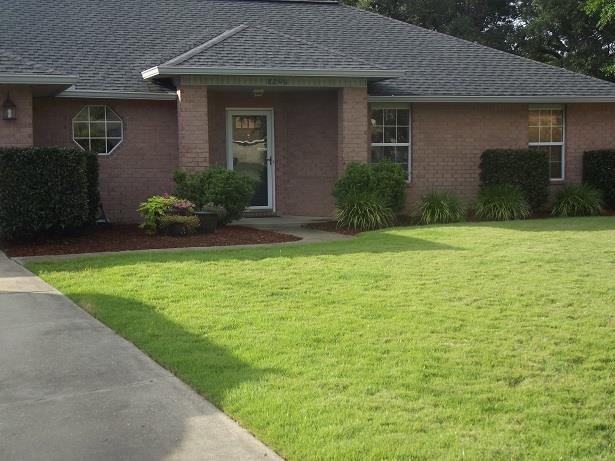 8206 Riverside Landing Way Navarre, FL 32566 - Photo 2 of 16 Gallery Image 2