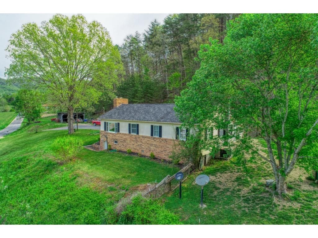 102 Price Road Rogersville, TN 37857 - Photo 3 of 33 Photo 3