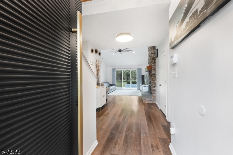 36 Gates Road Somerset, NJ 08873 - Photo 12 of 28