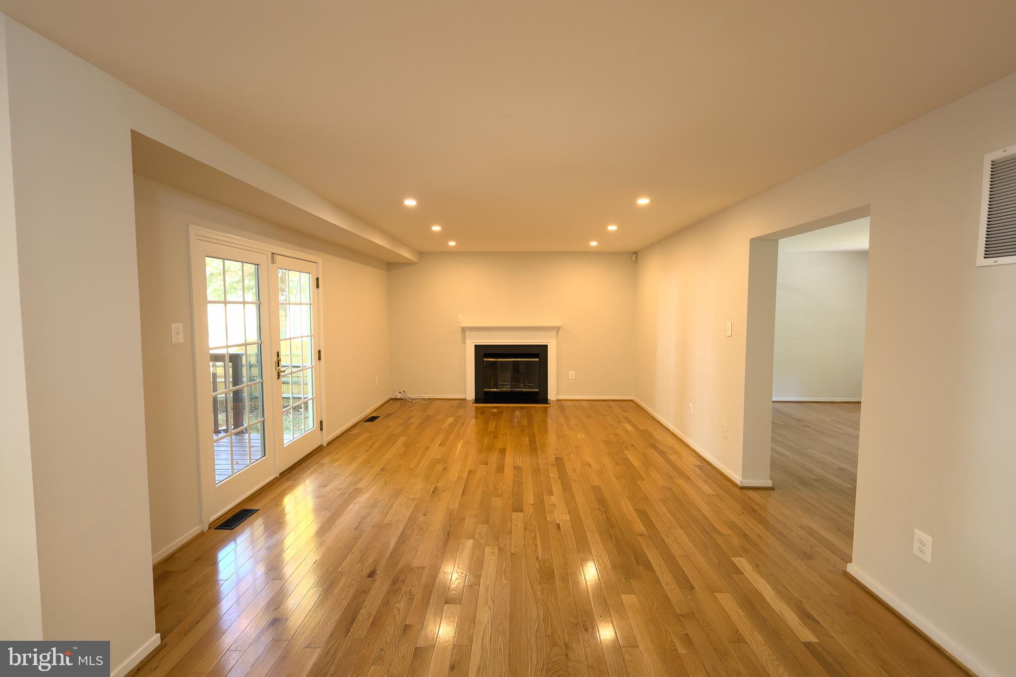 2298 Archdale Road Reston, VA 20191 - Photo 14 of 42 family room
