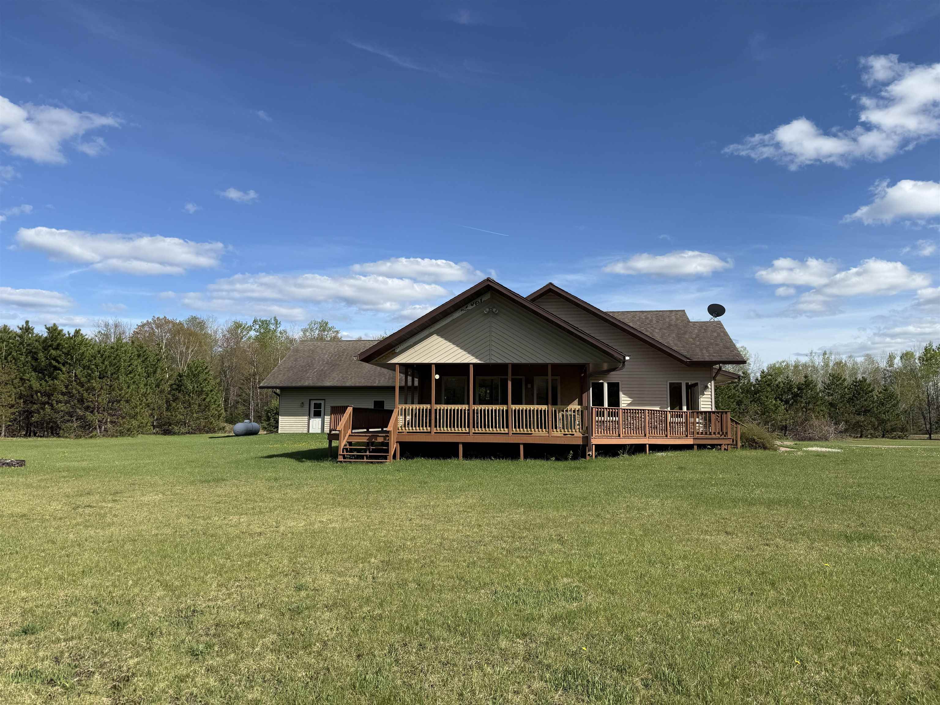 N19088 Sandy Loop Road Goodman, WI 54125 - Photo 2 of 53