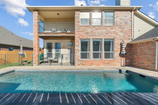 $525,000 | 812 Sugar Hill Avenue, Cleburne, TX 76033