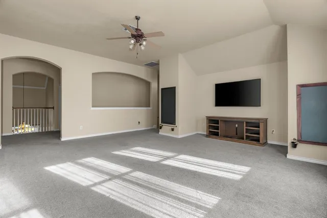 $525,000 | 812 Sugar Hill Avenue, Cleburne, TX 76033