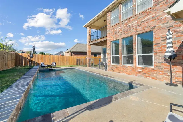 $540,000 | 812 Sugar Hill Avenue, Cleburne, TX 76033