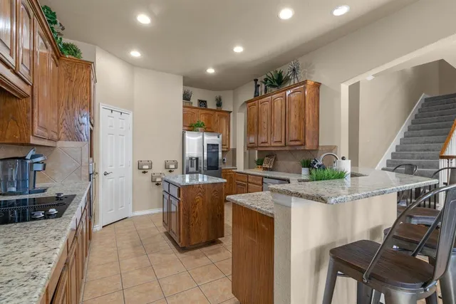 $525,000 | 812 Sugar Hill Avenue, Cleburne, TX 76033