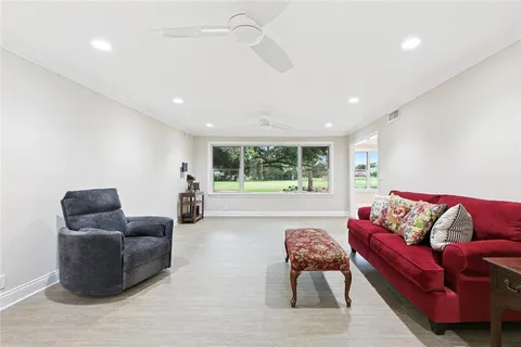 $575,000 | 81 Chateau Mouton Drive, Kenner, LA 70065