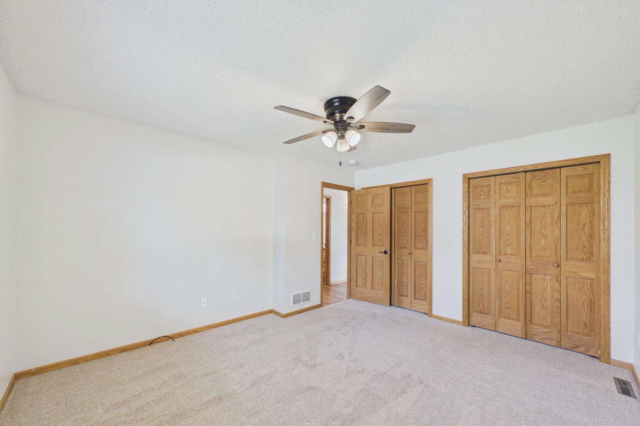 5232 Kingsbury Place Northwest Rochester, MN 55901 - Photo 9 of 29