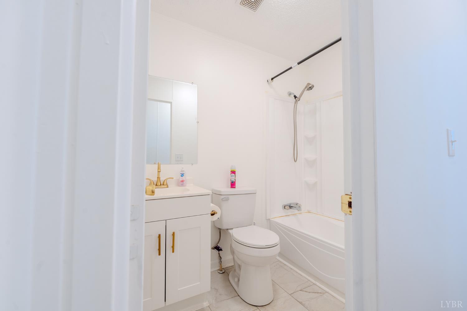 1915 Elon Road Madison Heights, VA 24572 - Photo 35 of 39 Gallery Image 35