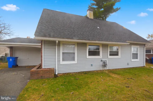 a house view with a garden space